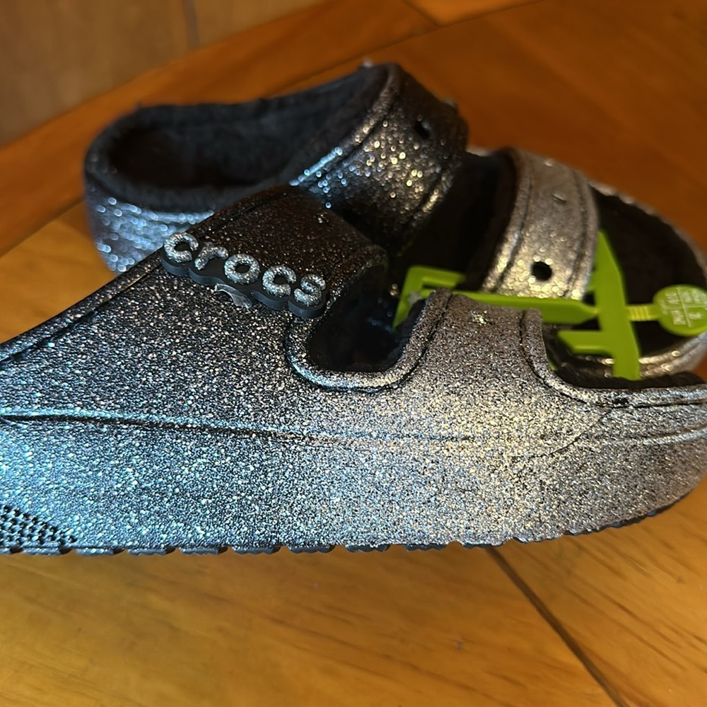 Crocs sandal unisex black/silver M2/W4 - Picture 13 of 14